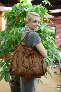 Guangzhou Qiaojiangfang Leather Goods Co., Ltd. - Daily Necessities reference image 2