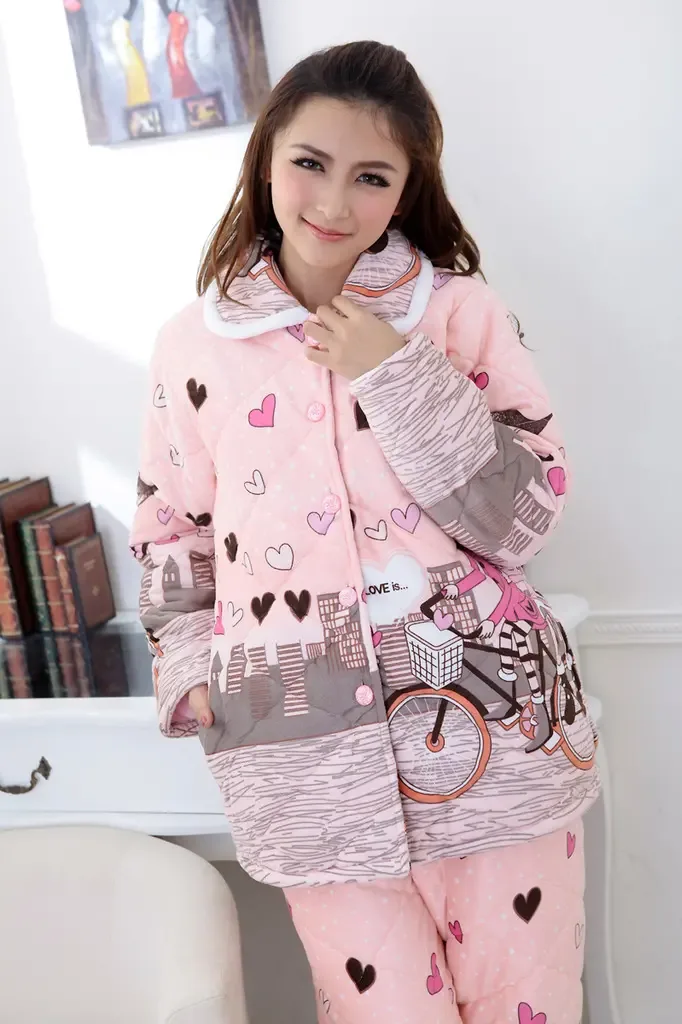 Guangzhou Xinyu Trade Co., Ltd. - Clothing reference image 1