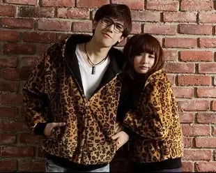 Li Junhong - Clothing reference image 1