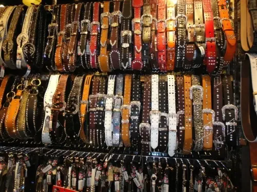 Rongxia Shijia Belt World - Daily Necessities reference image 1
