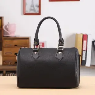 Guangzhou Huadu District Shiling Tang Qiuyan Handbag Factory - Textiles reference image 1