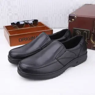 Shenzhen Bao'an District Shajing Dafang Genuine Leather Shoes Factory - Daily Necessities reference image 2