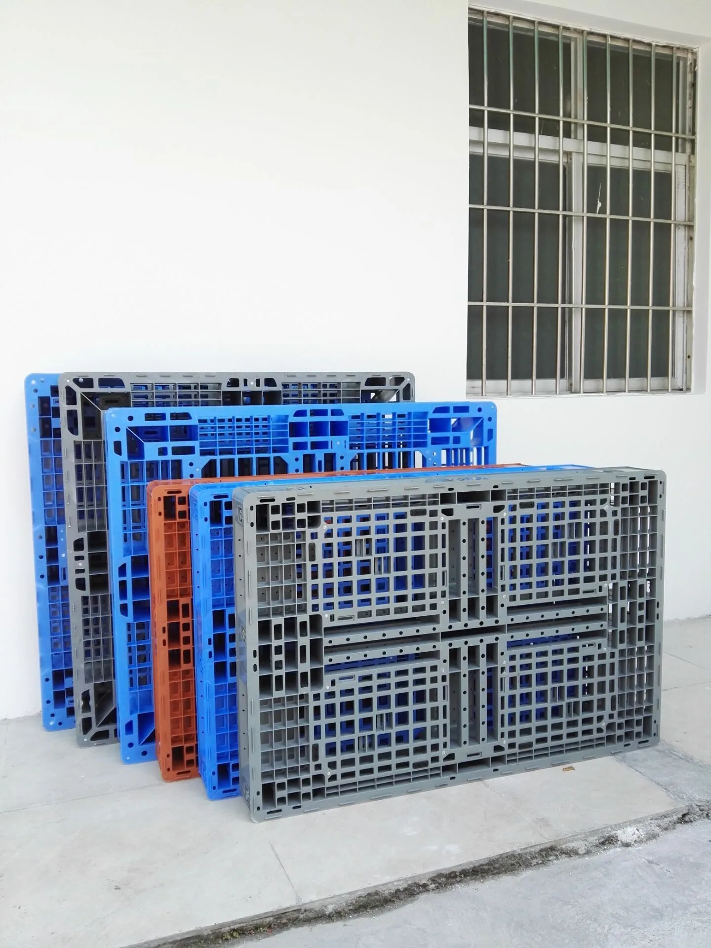 Guangzhou Huijiufeng Plastic and Hardware Products Co., Ltd. - Packaging & Printing reference image 6